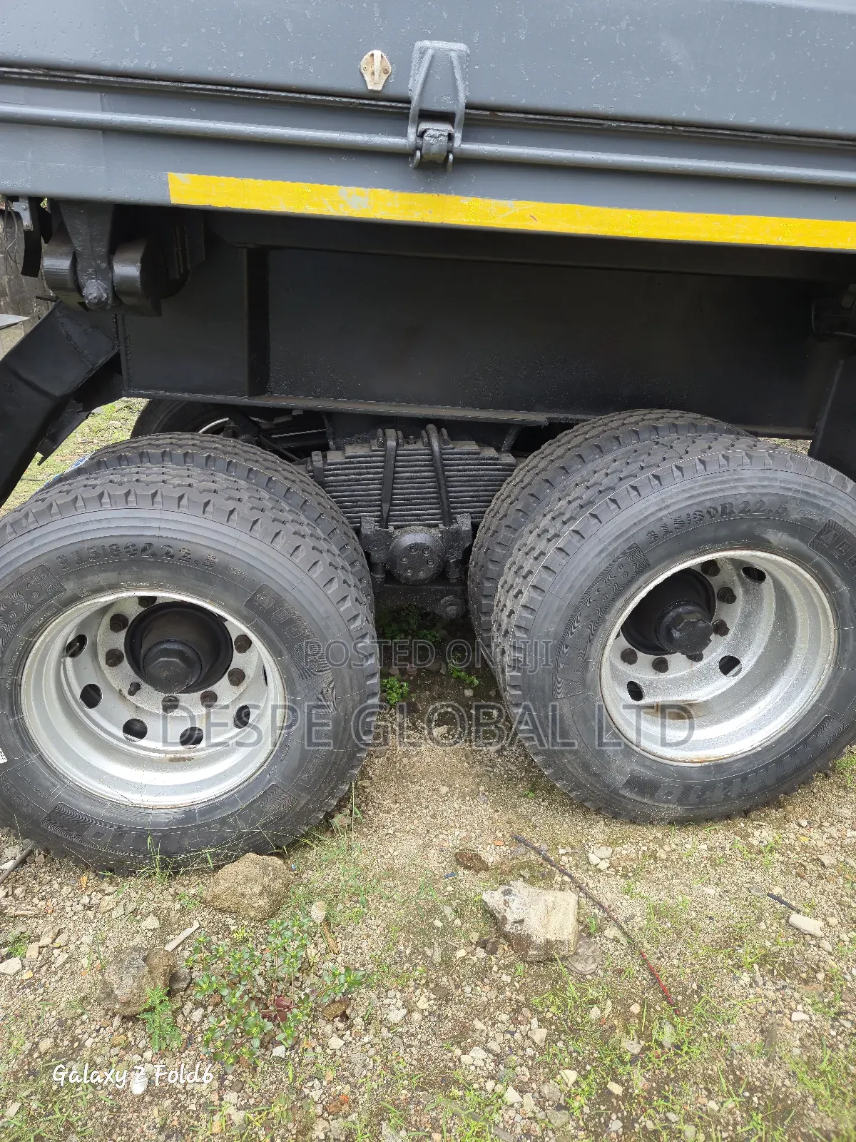 A Two Axle Refurbished 30tons Trailer Bucket With Super 30spring