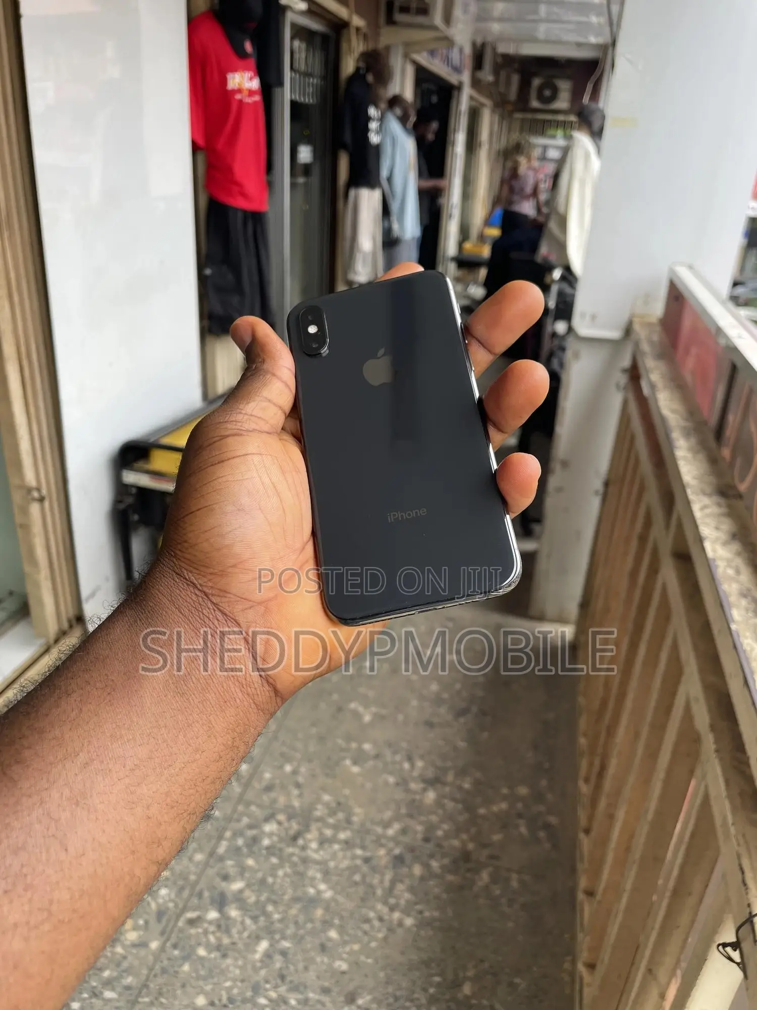 Apple iPhone XS 64 GB Black