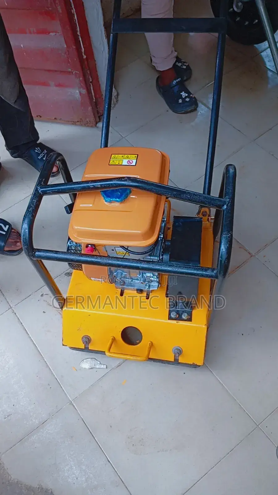 Compactor C90
