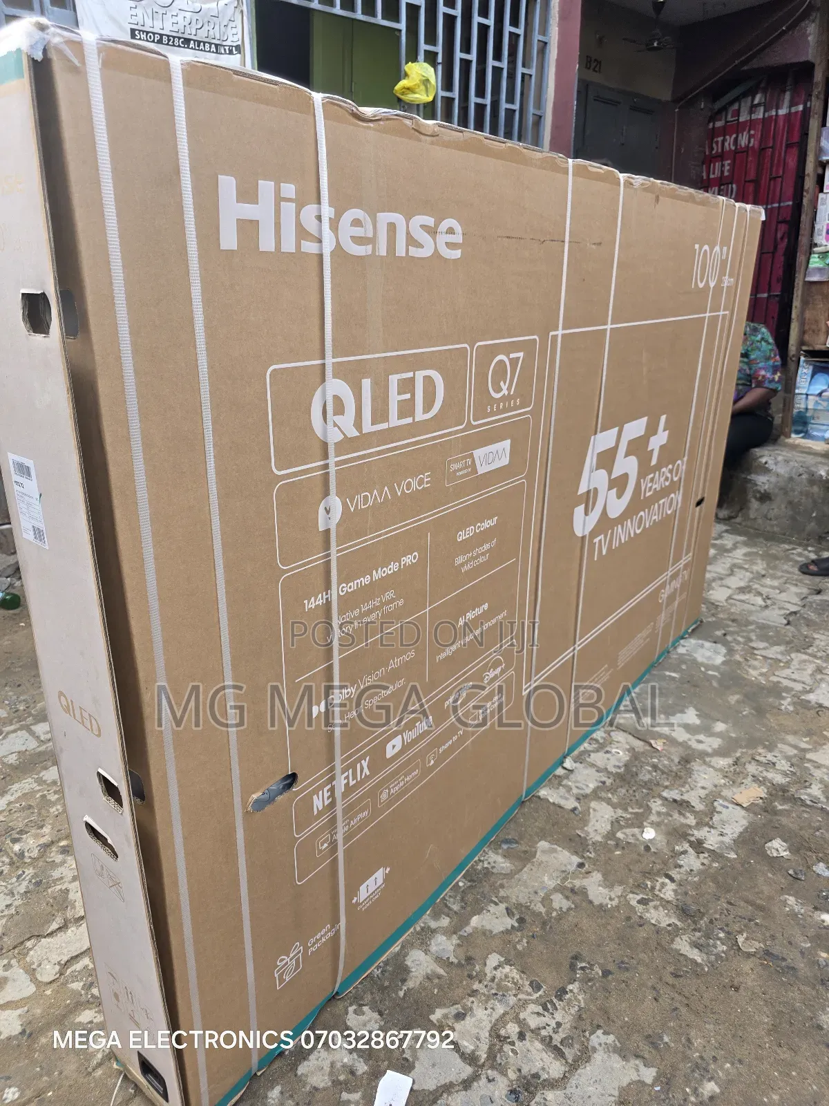 Luxury Big Screen 100" Smart Qled Television