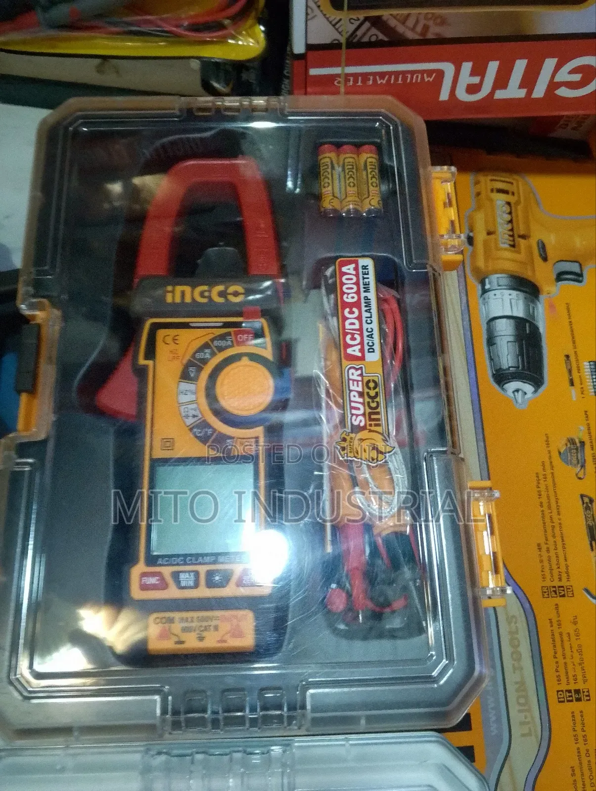 Ac/ Dc Clamp Meter