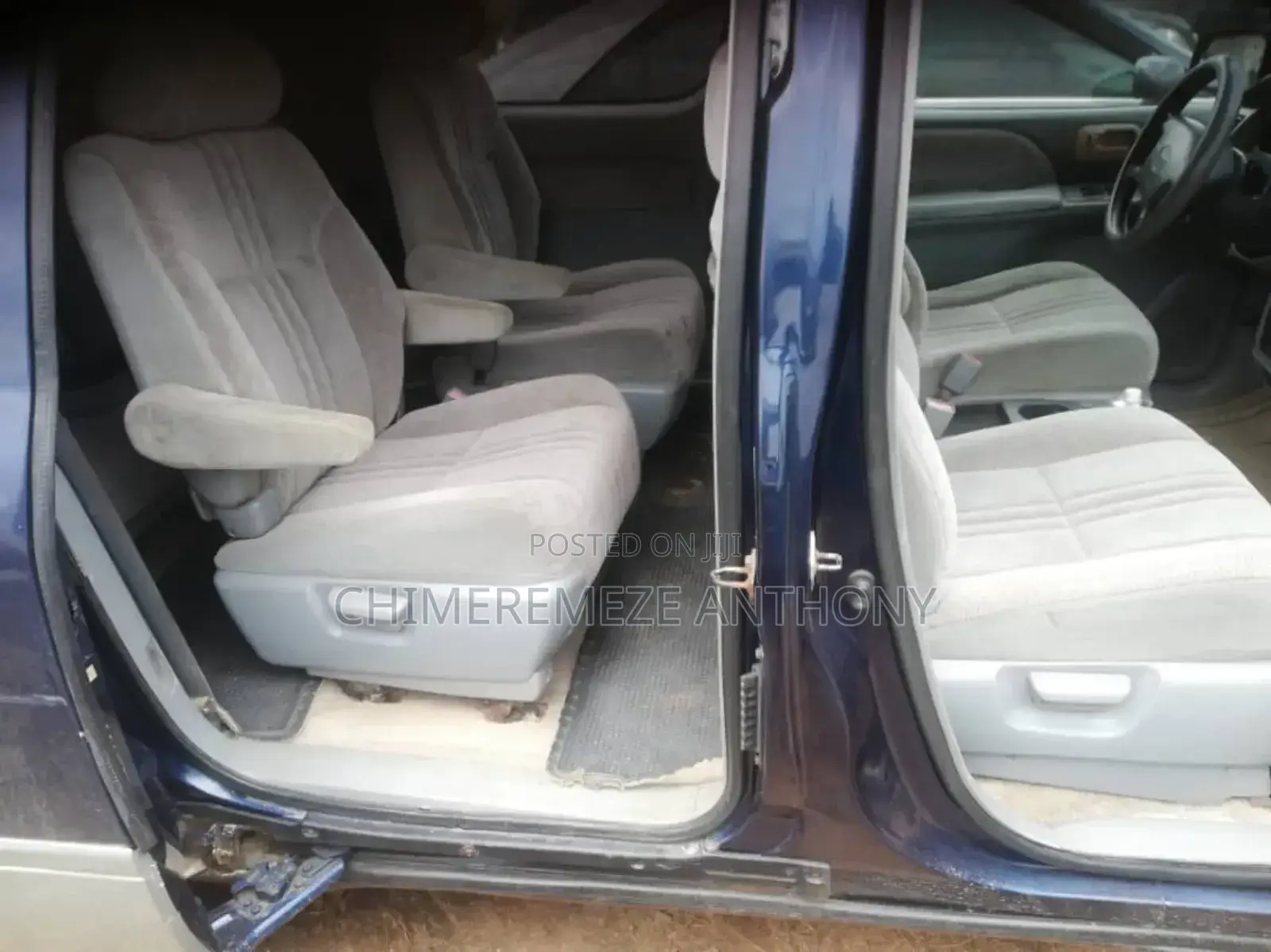 Toyota Sienna LE 2002 Blue