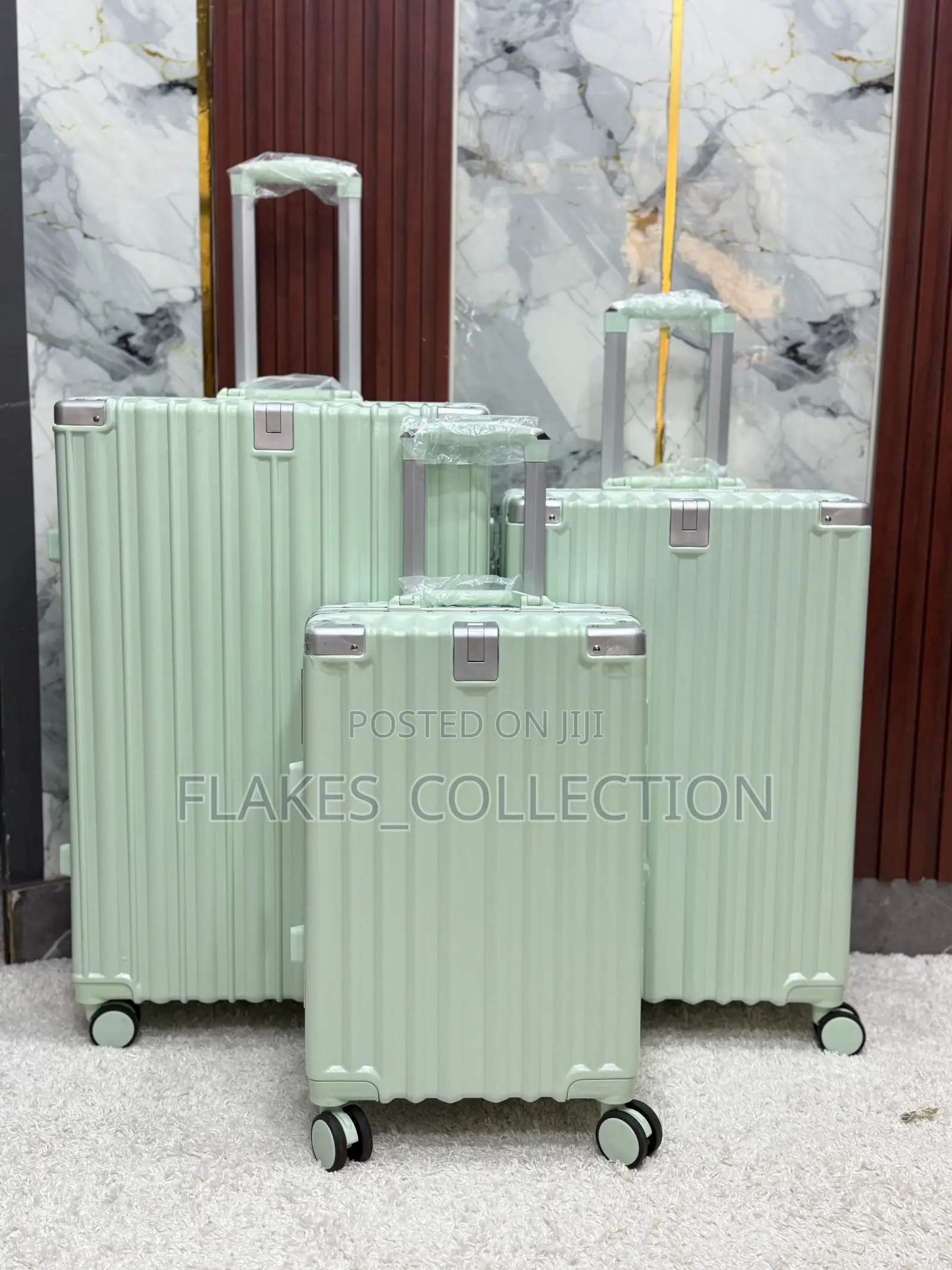 Quality Hardshell Aluminum Set With Usb Charging Option