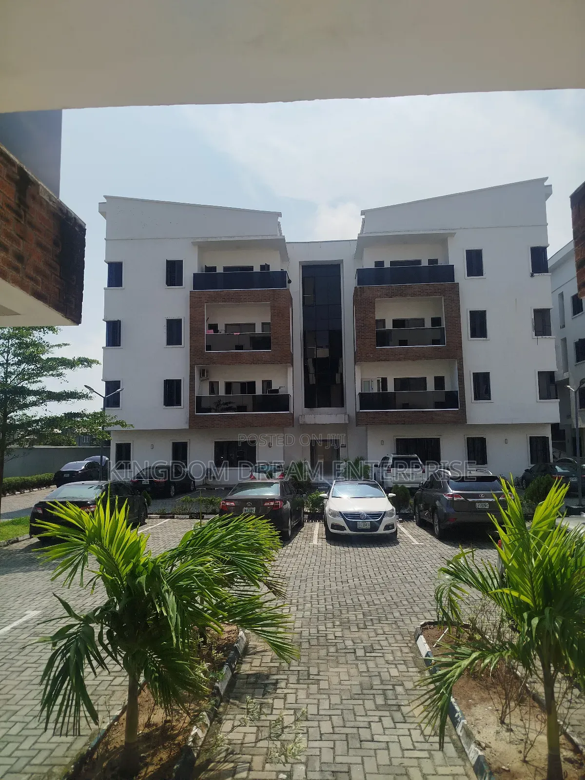 3bdrm Duplex in Orchid, Lekki for rent