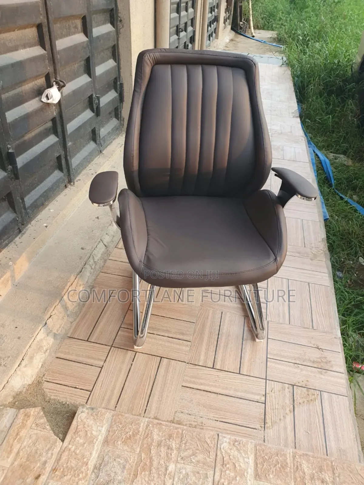 Office Leather Visitor's Chair