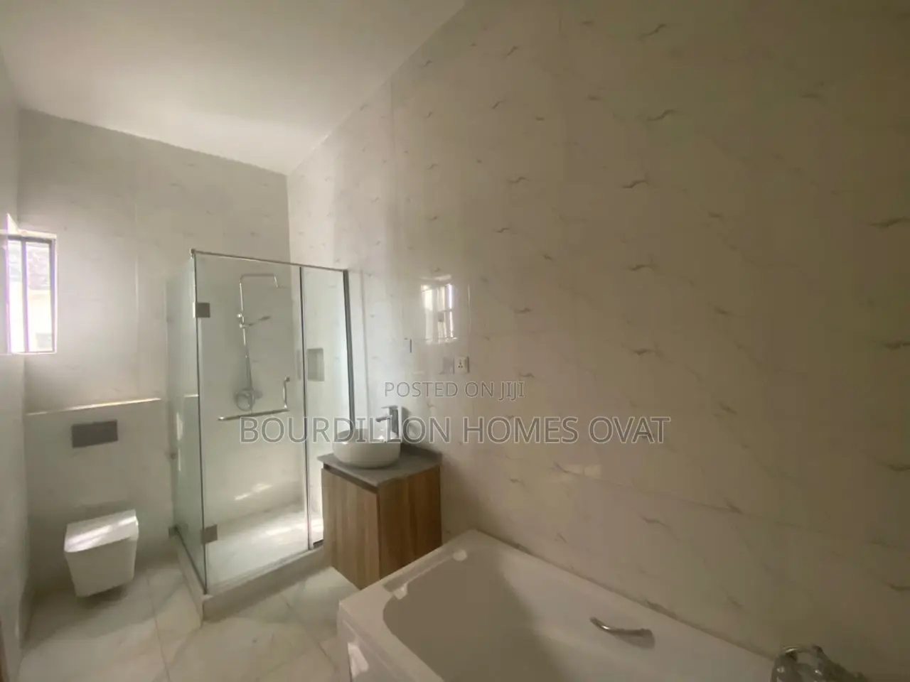 4bdrm Duplex in Lekki for rent