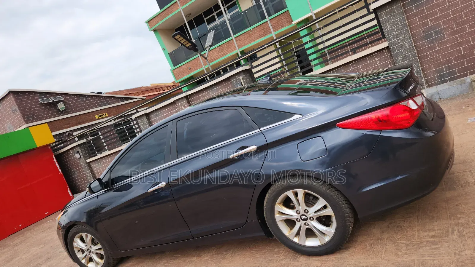 Hyundai Sonata Limited 2.0T Sedan (2.0L 4cyl 6A) 2012 Blue