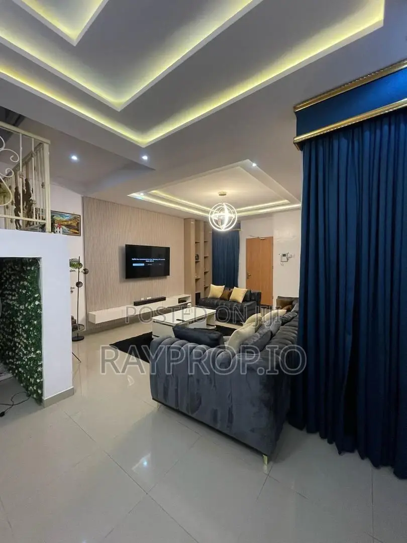 249146vp - 4 Bedroom Shortlet in Ikate Lekki