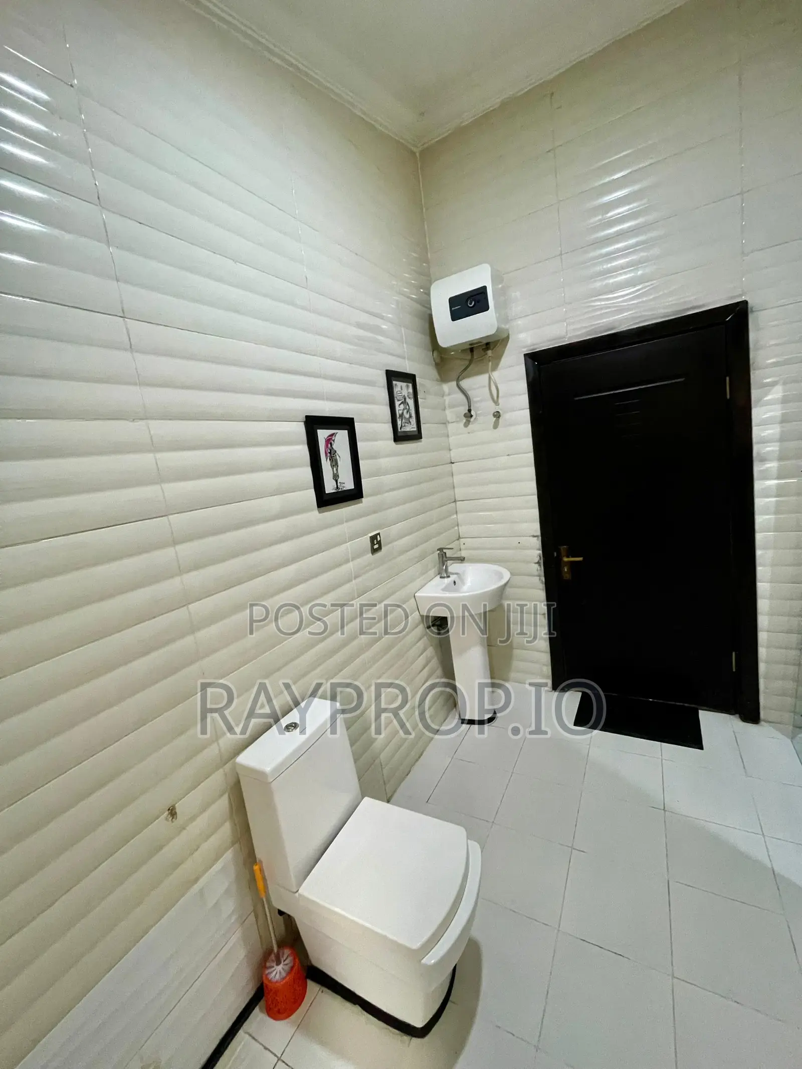 Studio Shortlet in Osapa London Lekki