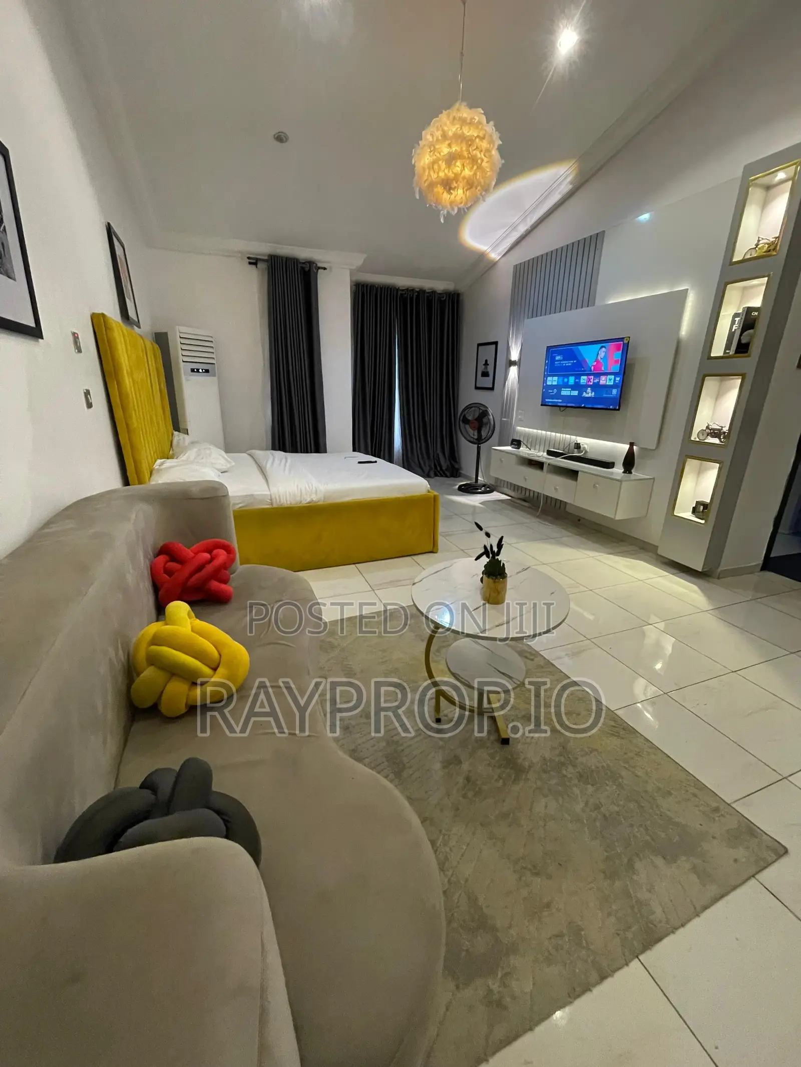 921161kx - Studio Shortlet in Osapa London Lekki