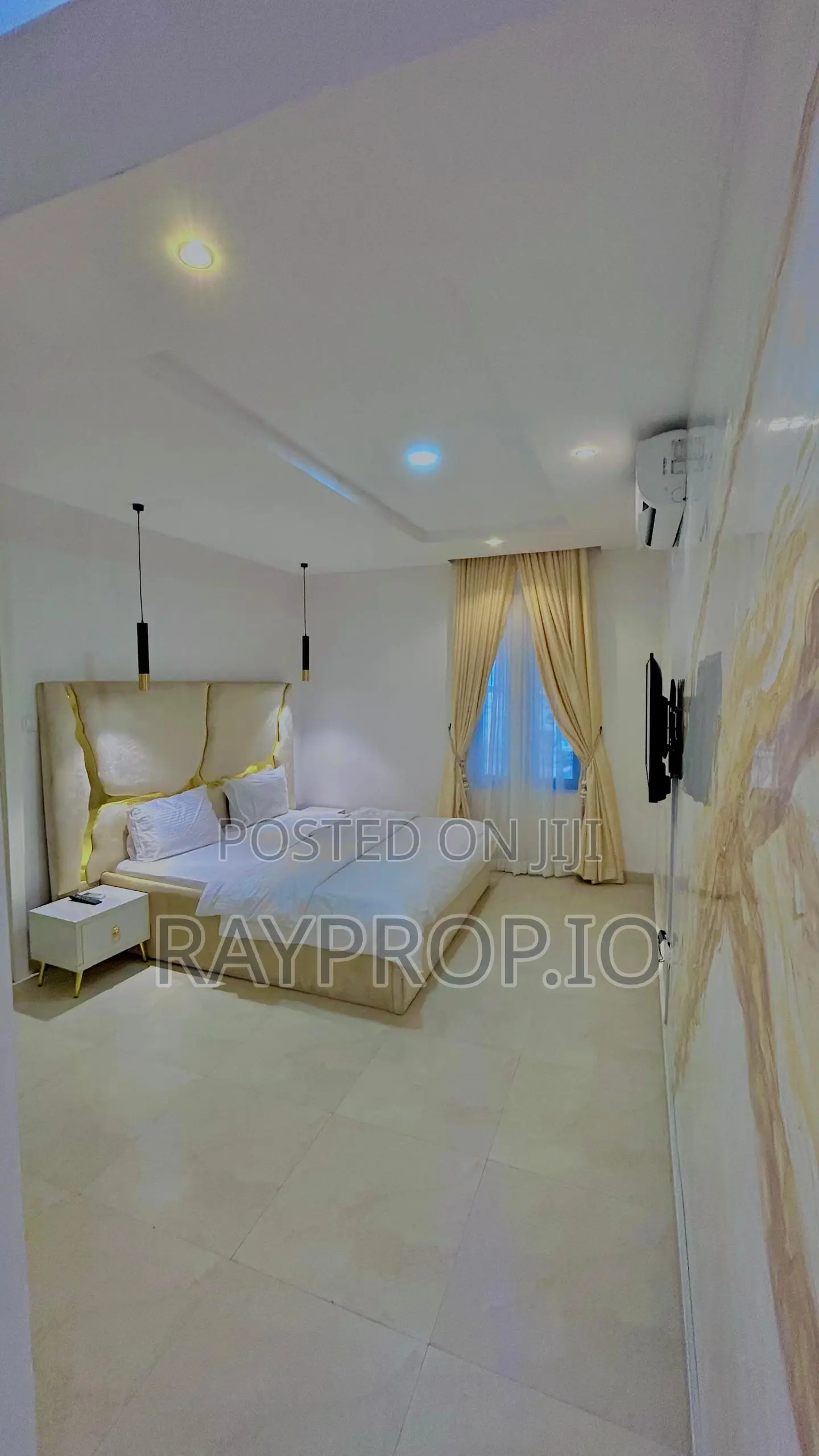 767004bp - 2 Bedroom Shortlet in Lekki Phase 1
