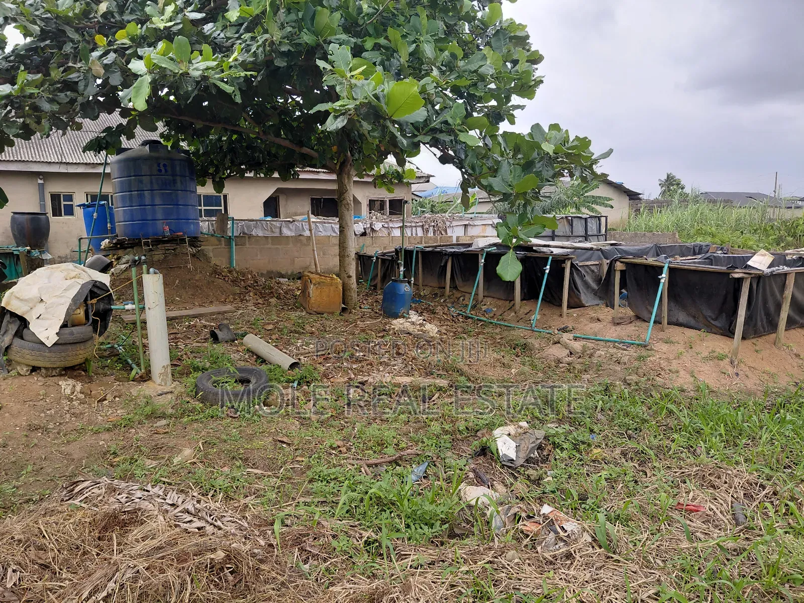 3700sqm Equals 6 Plots by an Estate Shasha