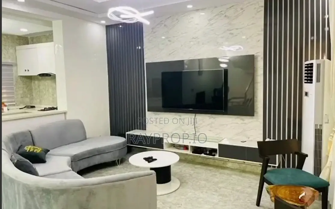 070709pu - 4 Bedroom Shortlet in Ikate Lekki