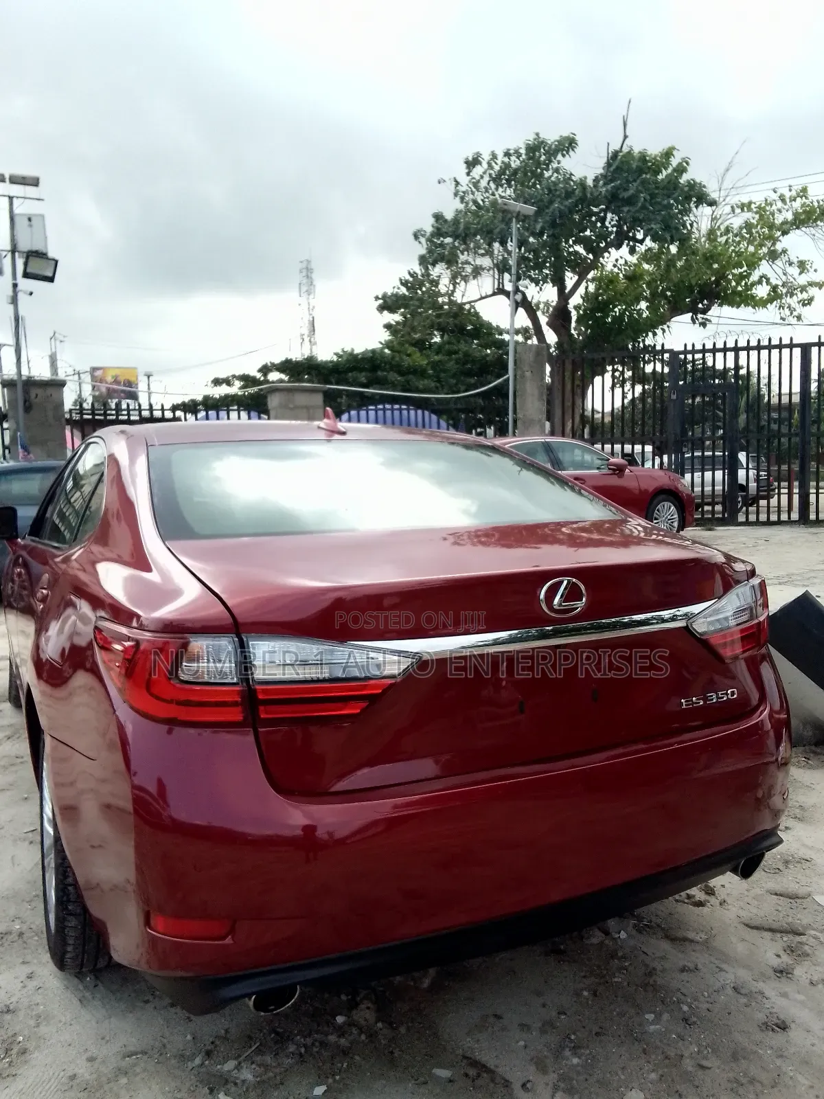 Lexus ES 350 FWD 2015 Red
