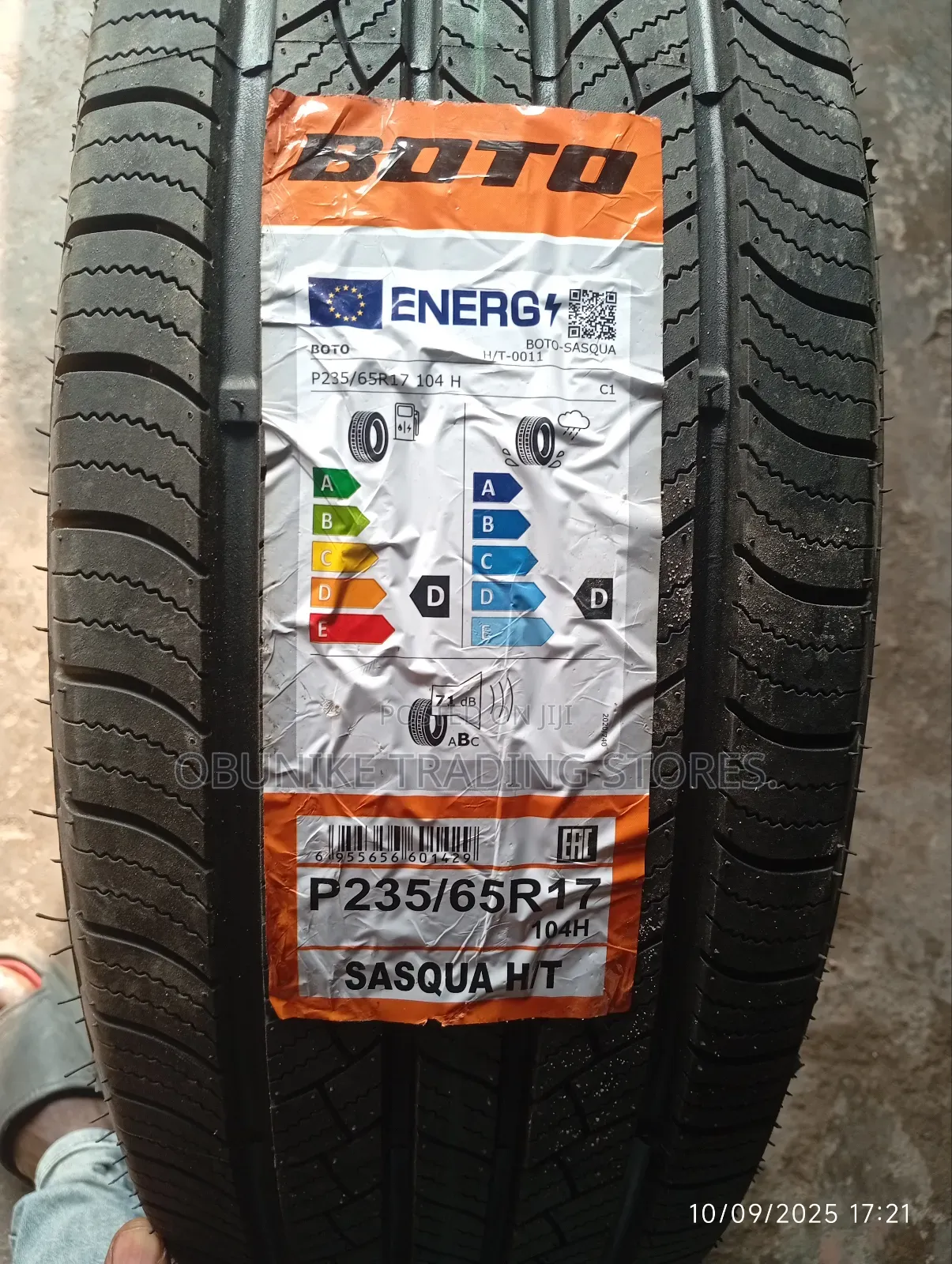 235/65r17 Boto Tyre