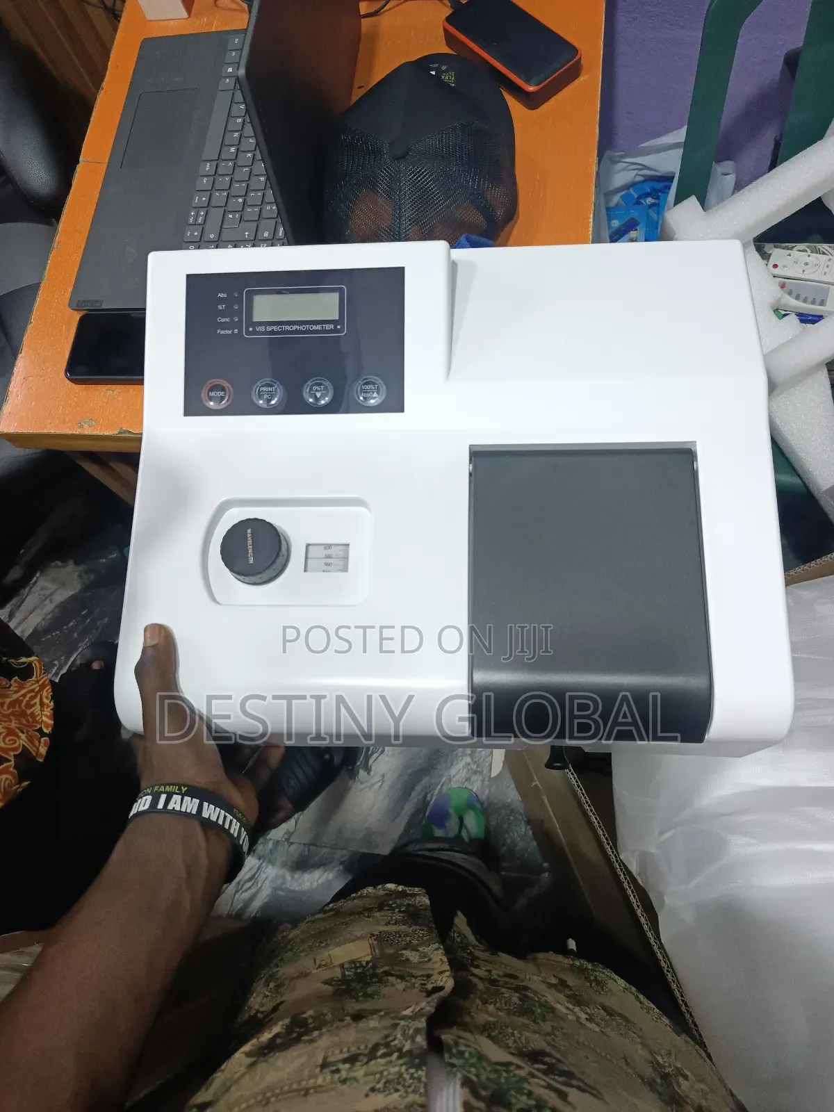 Spectrophotometer