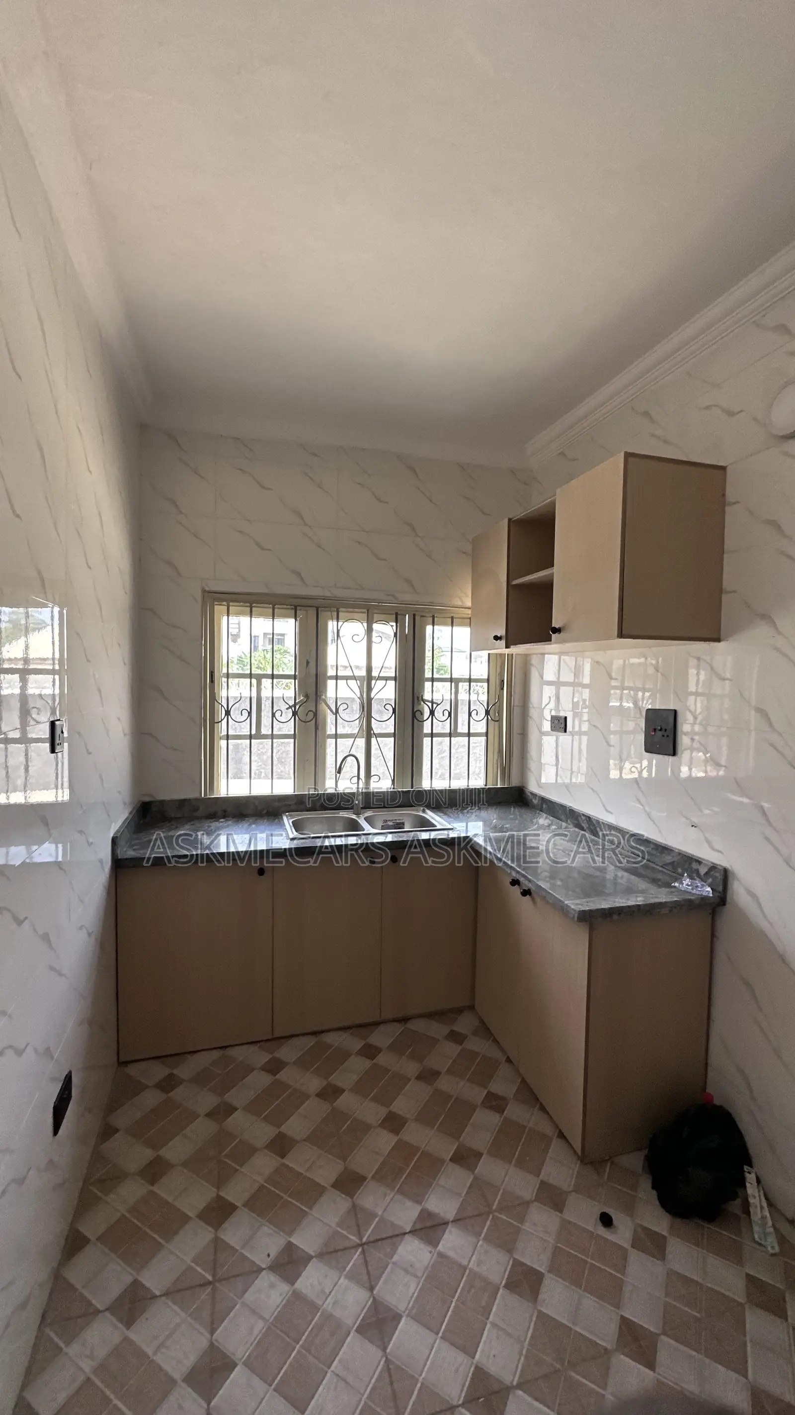 2bdrm Room & Parlour in Dkk, Ajah for rent