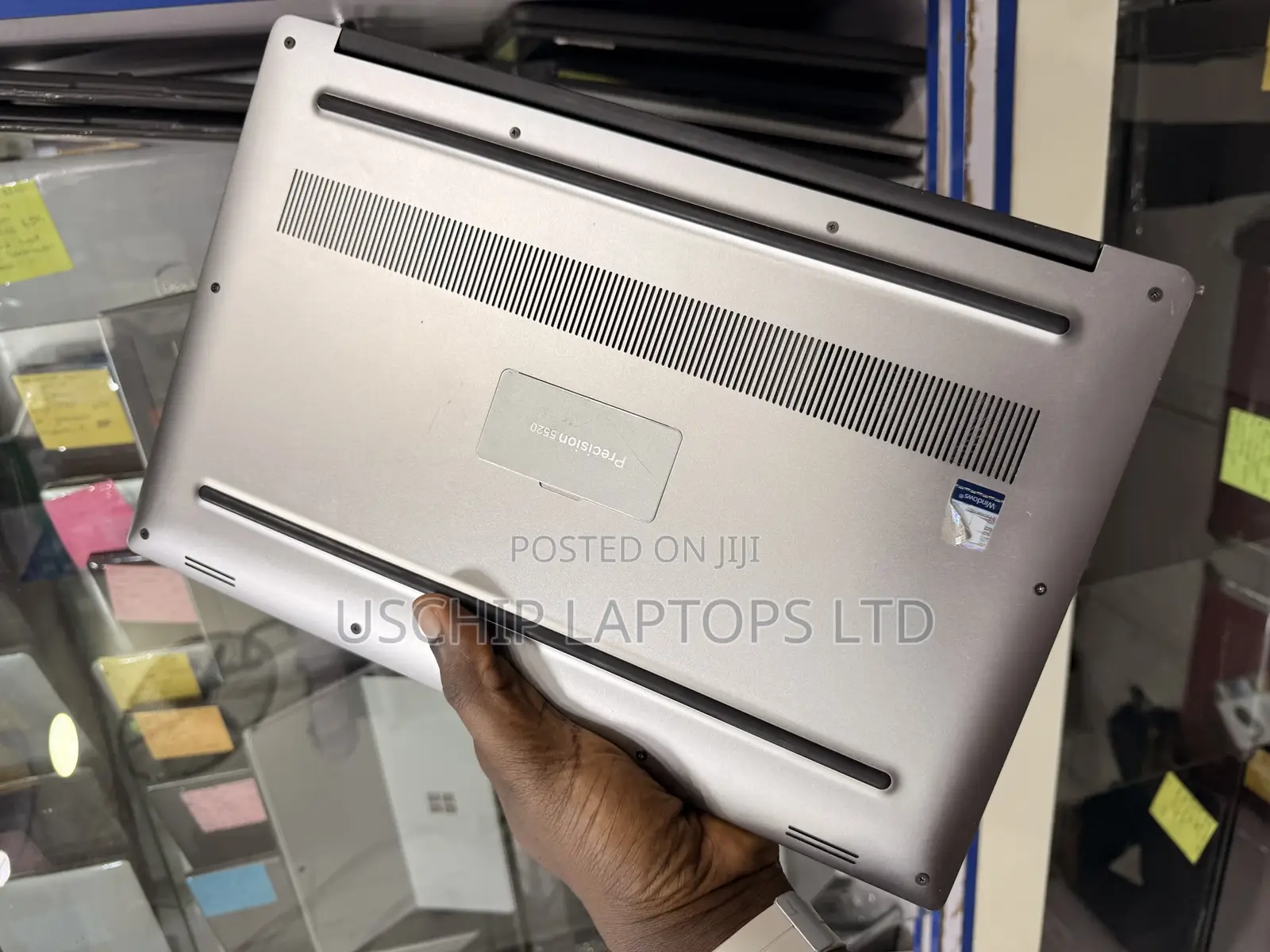 Laptop Dell Precision 15 5520 16GB Intel Core i5 SSD 256GB