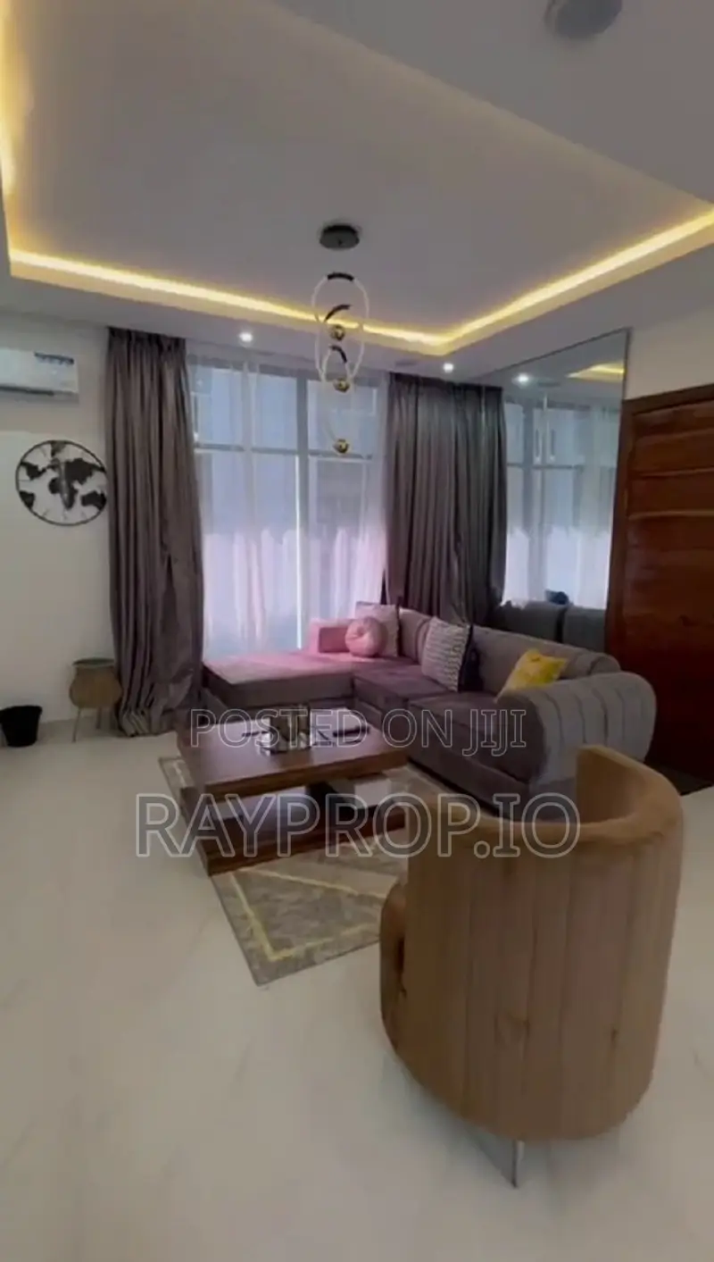 156850gh - 2 Bedroom Shortlet in Chevron Lekki