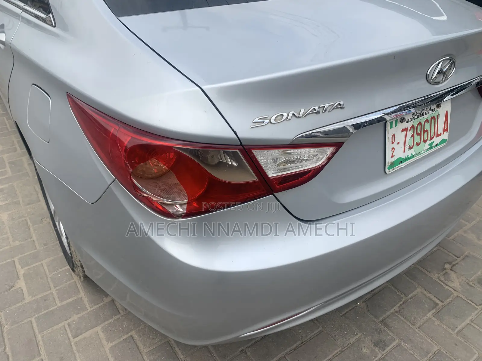 Hyundai Sonata SE 2.0T Sedan FWD (2.0L 4cyl 6A) 2012 Silver