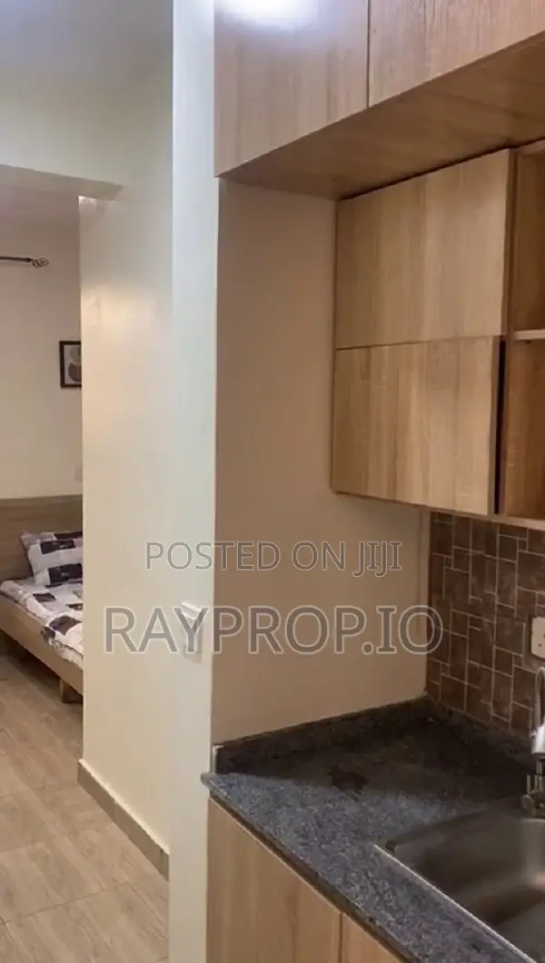 742370tu - Studio Shortlet in Yaba
