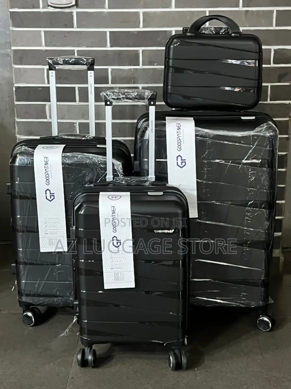 Set of 4 Extra Large Quality Rubber Box