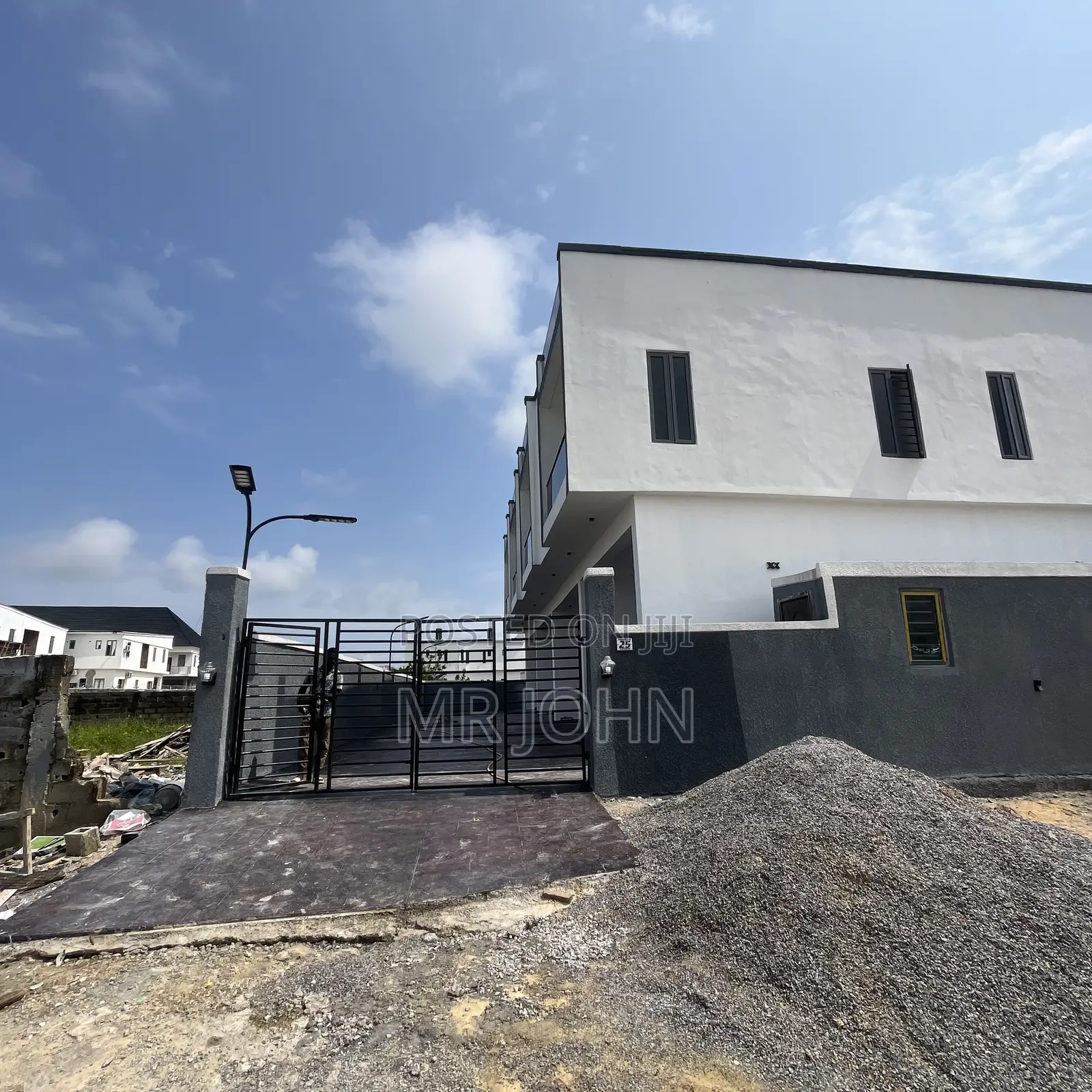 3bdrm Duplex in Opposite General, Abraham Adesanya Estate for rent
