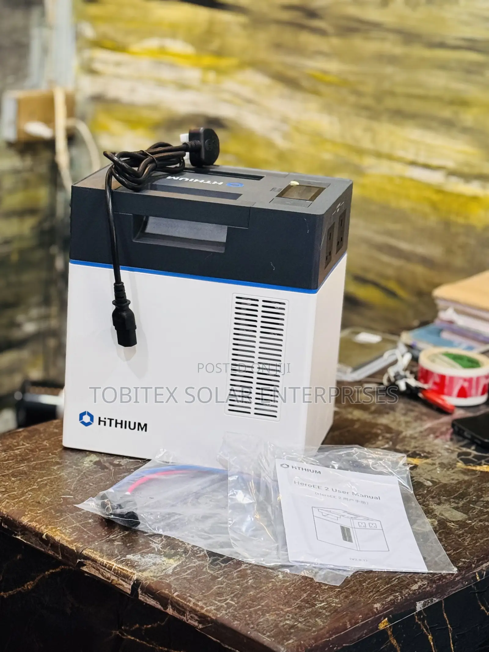 Hthium Solar Generator 2kwh