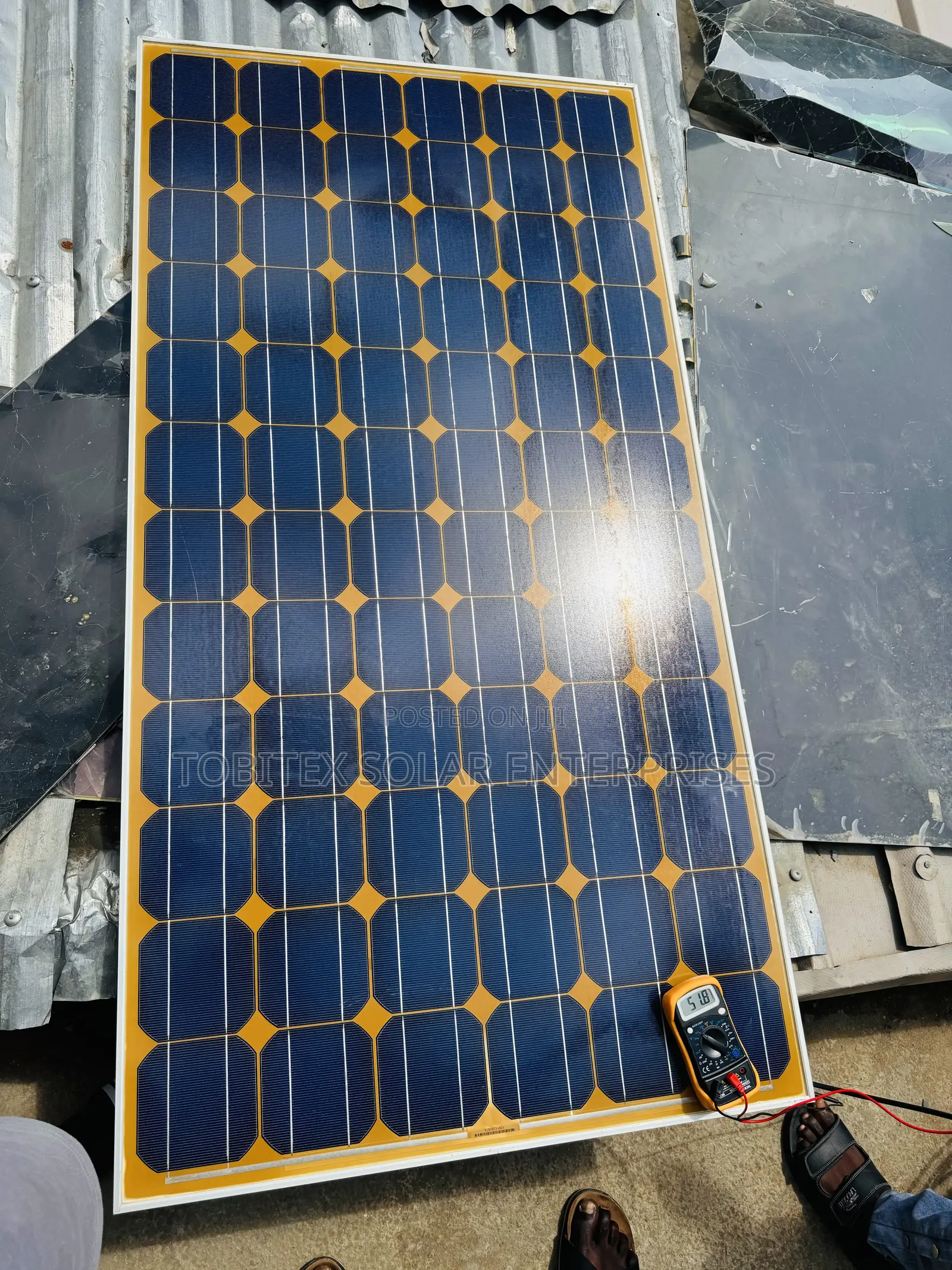 300w Canadian Panels 72cells