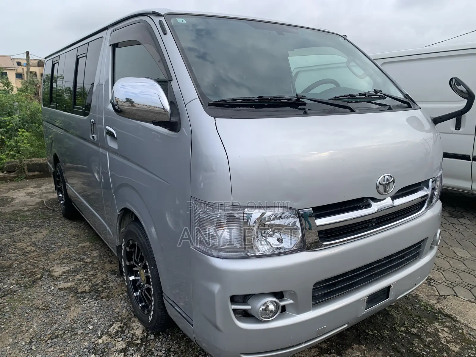 Toyota HiAce 2007 Silver