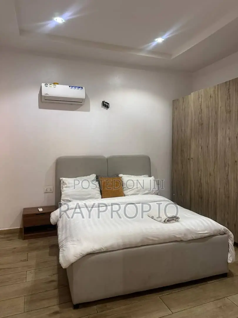 264844hz - Cozy 2 Bedroom Shortlet in Lekki Phase 1