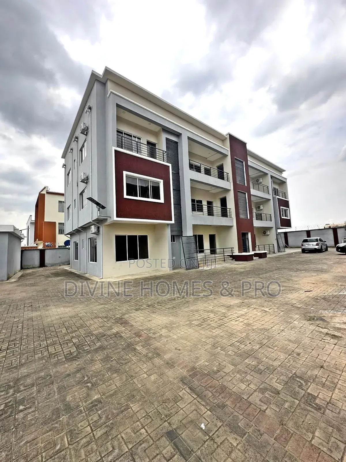 3bdrm Block of Flats in Jahi By Gilmore for rent