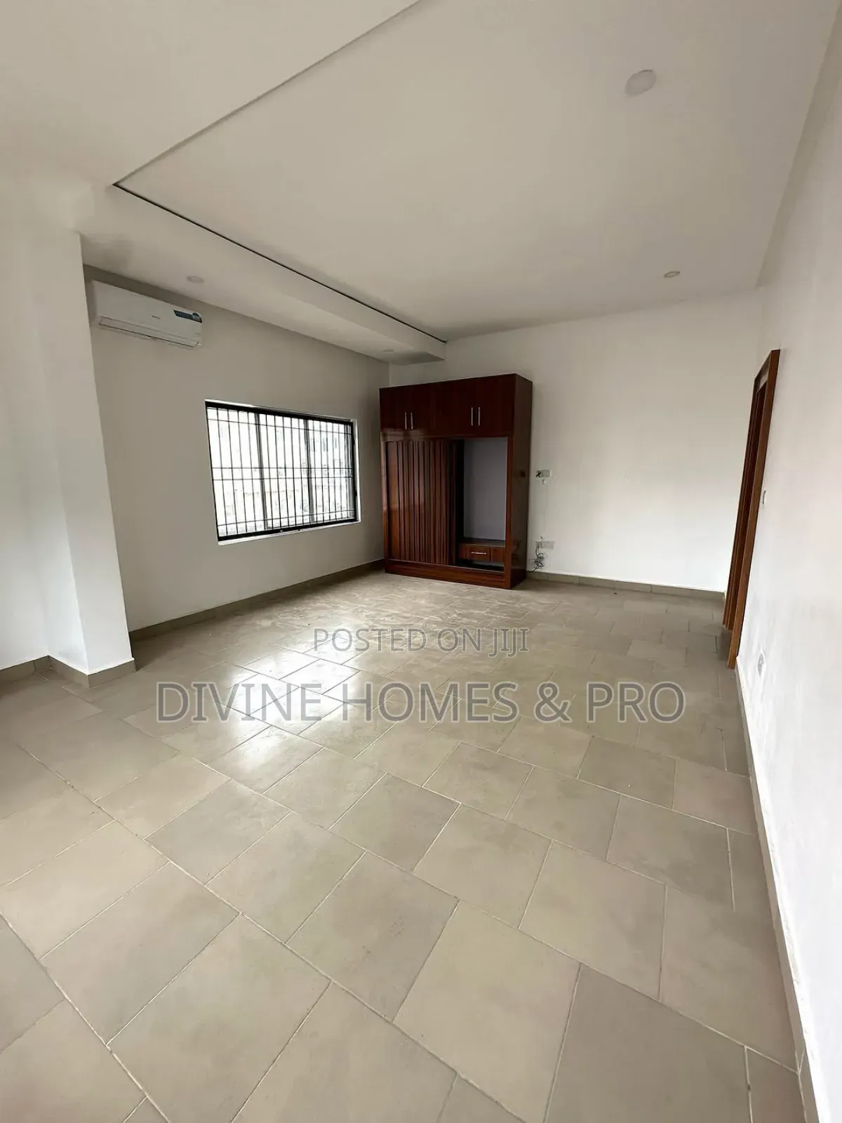3bdrm Block of Flats in Jahi By Gilmore for rent