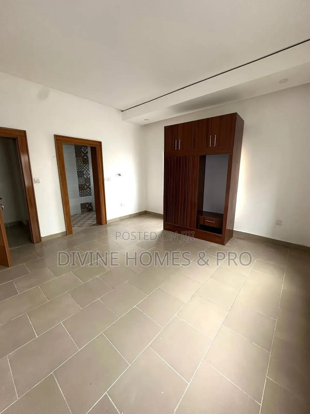3bdrm Block of Flats in Jahi By Gilmore for rent