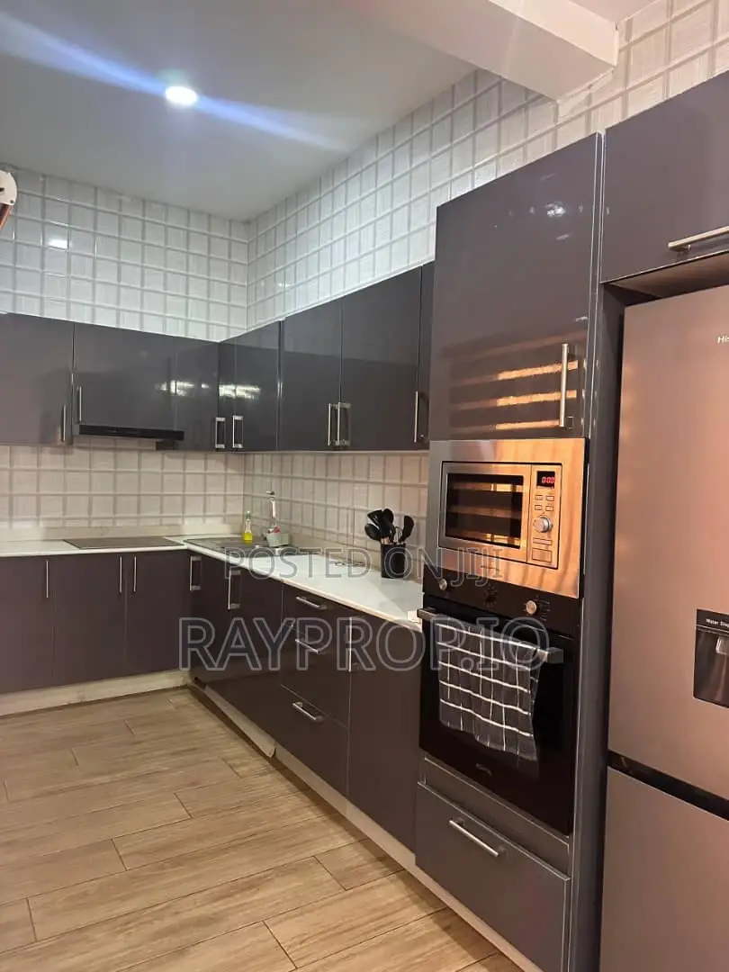 814293se - Charming 1 Bedroom Shortlet in Lekki Phase 1