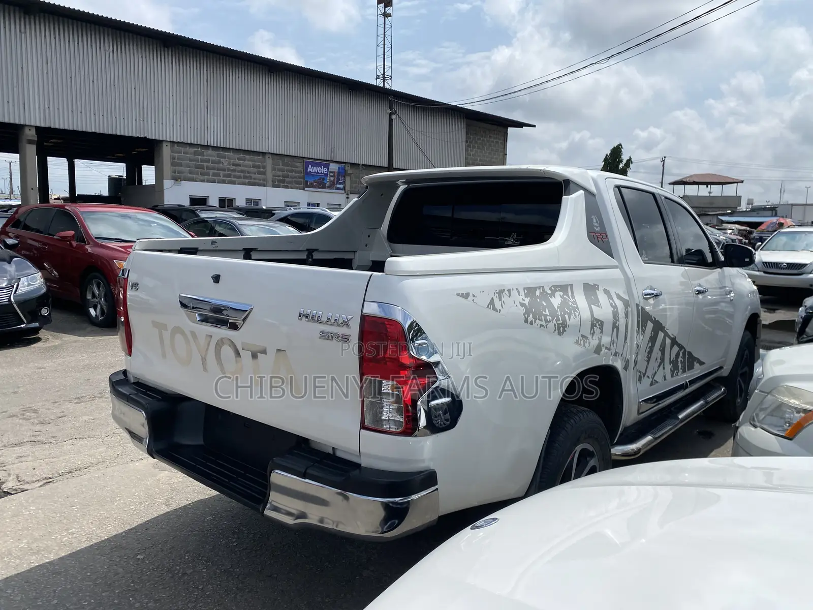 Toyota Hilux SR5+ 4x4 2018 White