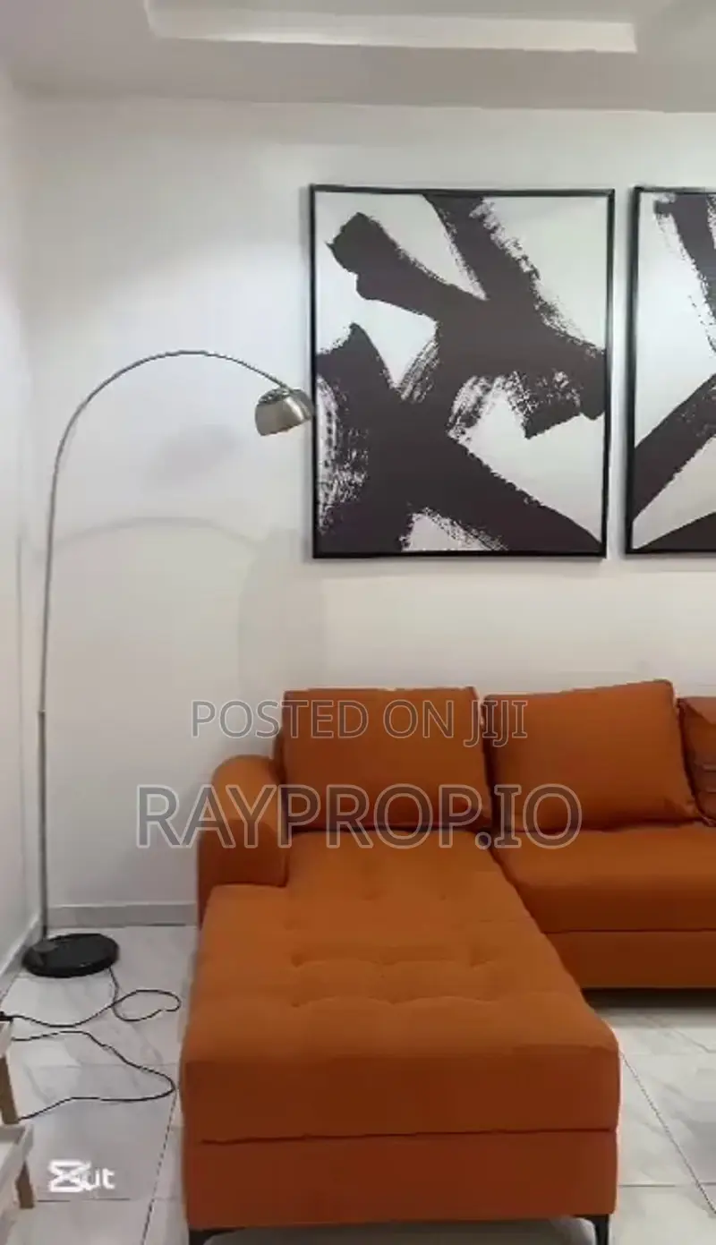 814284se - 1 Bedroom Shortlet in Lekki Phase 1