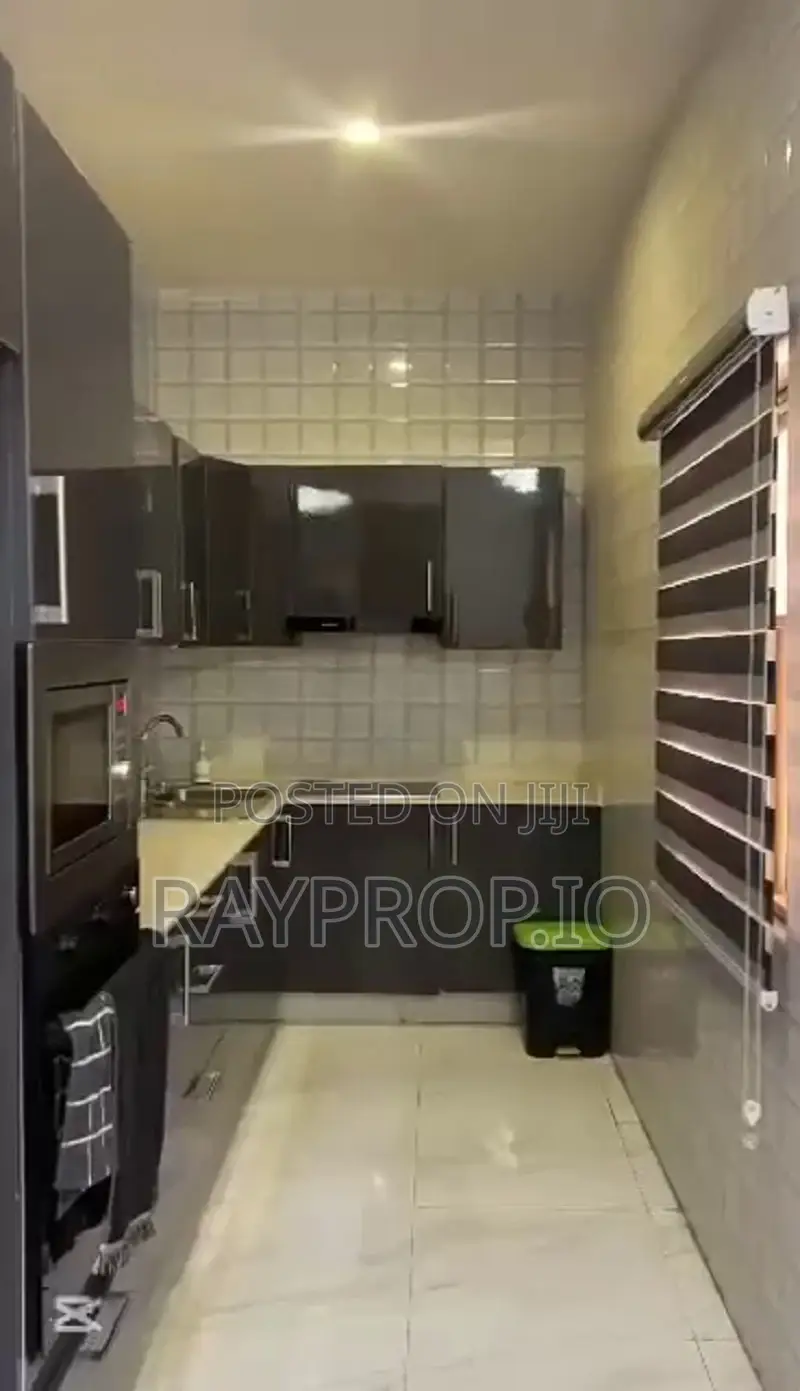 814284se - 1 Bedroom Shortlet in Lekki Phase 1