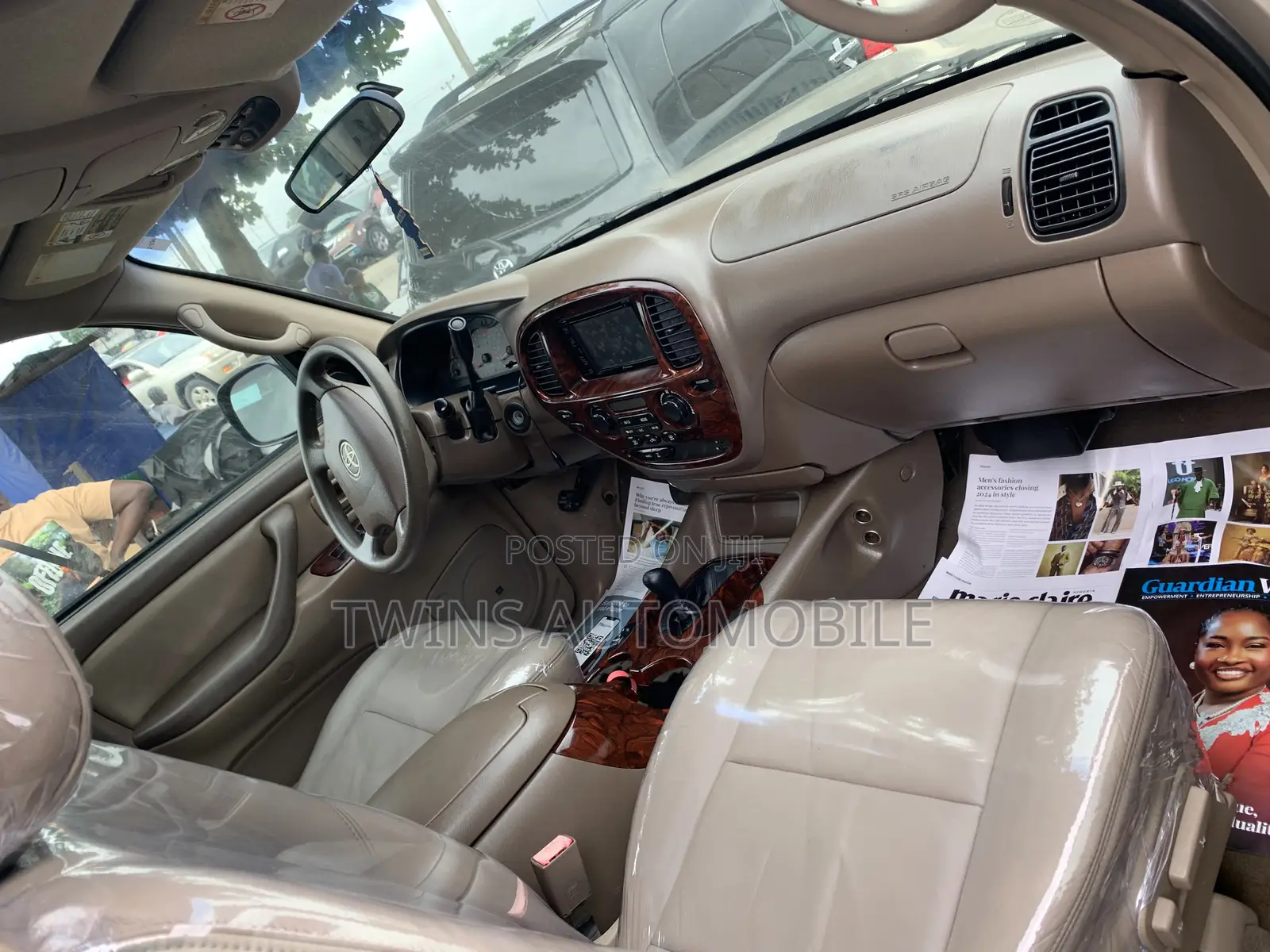 Toyota Sequoia Limited 4dr SUV 4WD (4.7L 8cyl 4A) 2004 Gold
