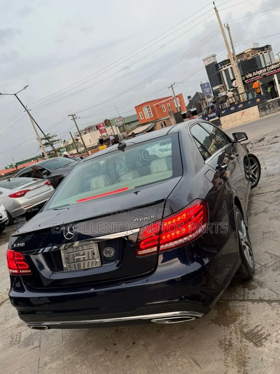 Mercedes-Benz E350 Base 4Matic Sedan AWD (3.5L 6cyl 7A) 2014 Blue