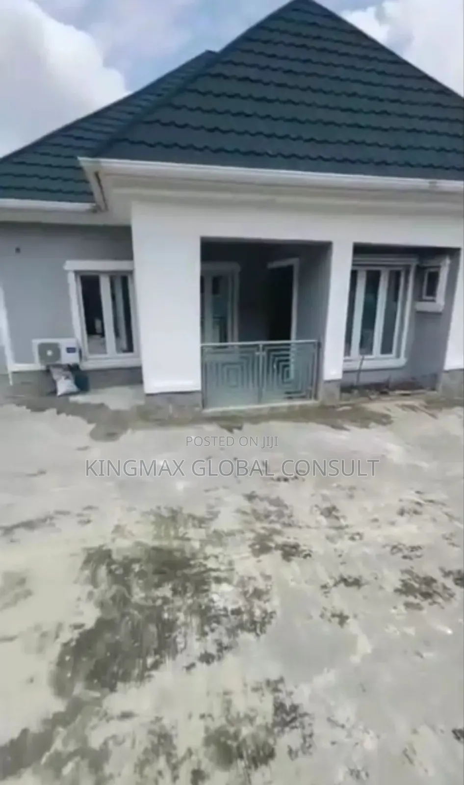 3bdrm Bungalow in Dawaki Abuja for sale