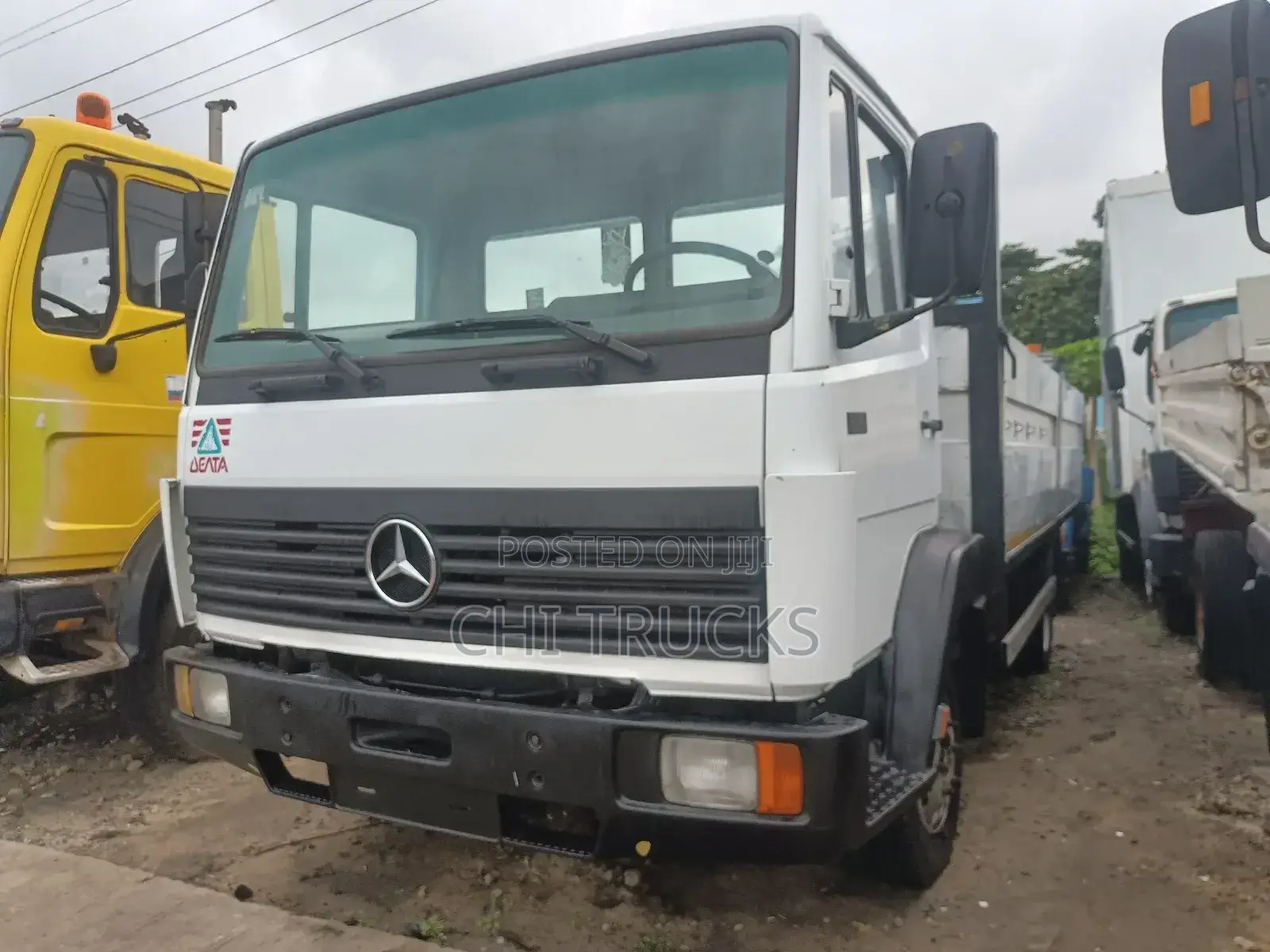 814 German Pickup Truck 2002 White