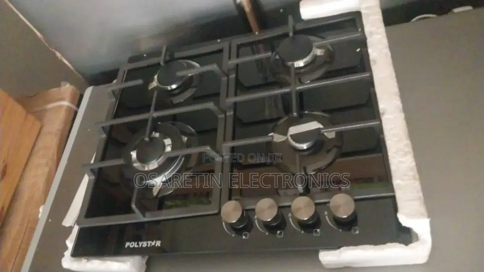 Polystar Cabinet Inbuilt Gas Cooker Four Burners