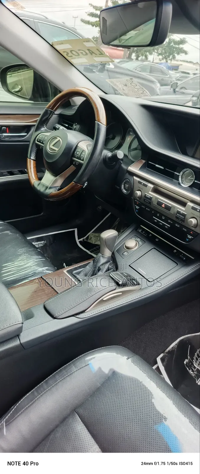 Lexus ES 2016 Black
