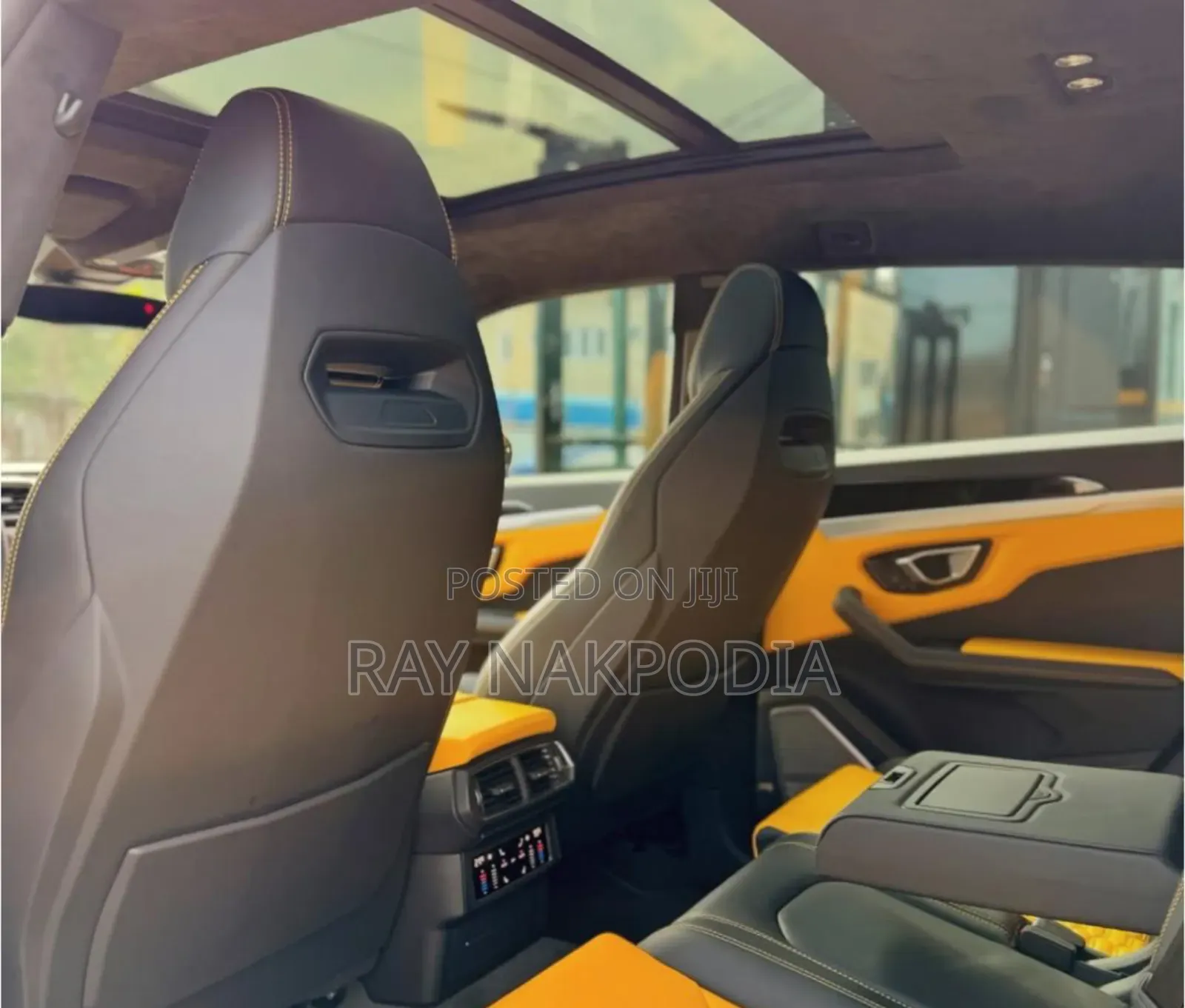 Lamborghini Urus Base 4dr AWD 2020 Yellow
