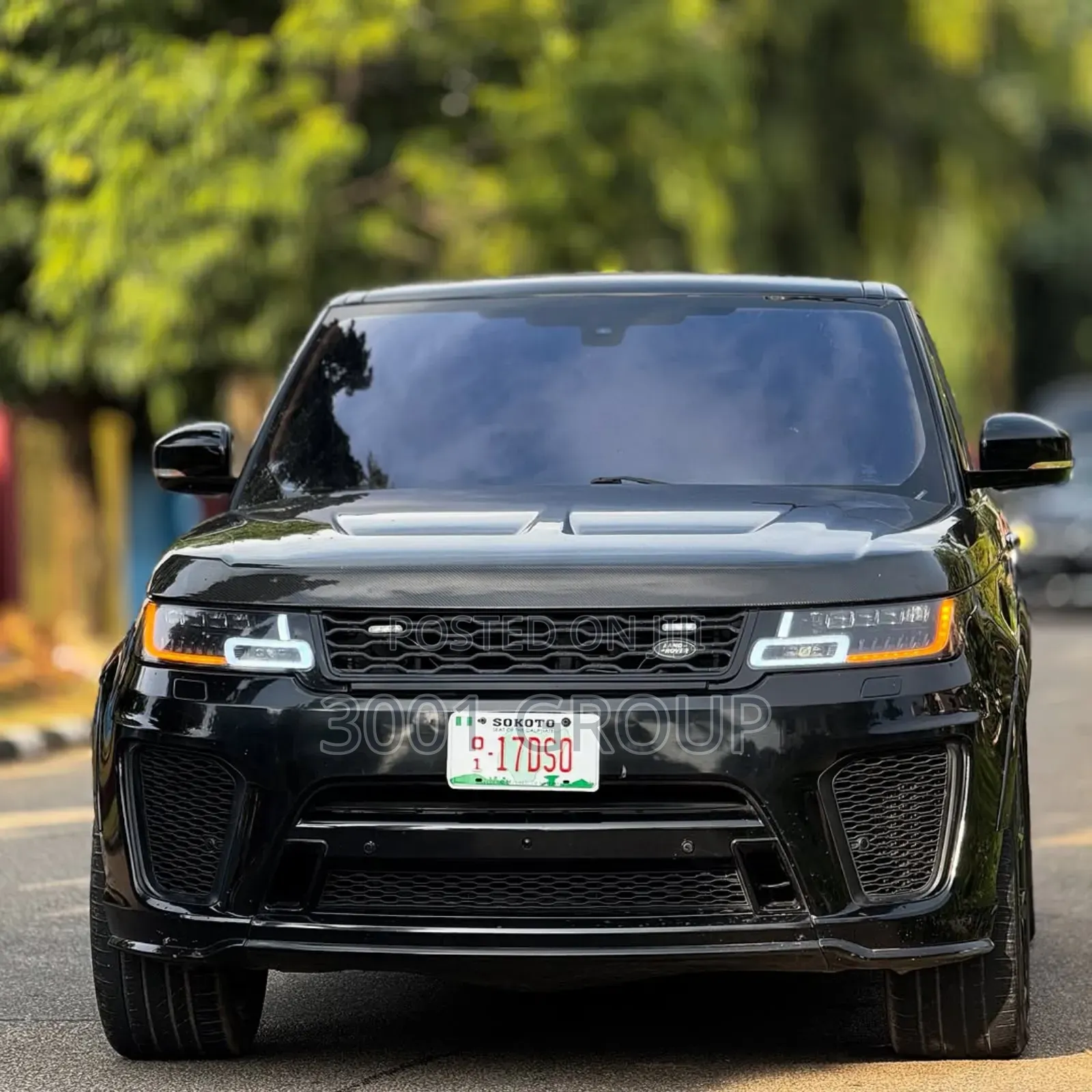 Land Rover Range Rover Sport SVR 4x4 (5.0L 8cyl 8A) 2016 Black
