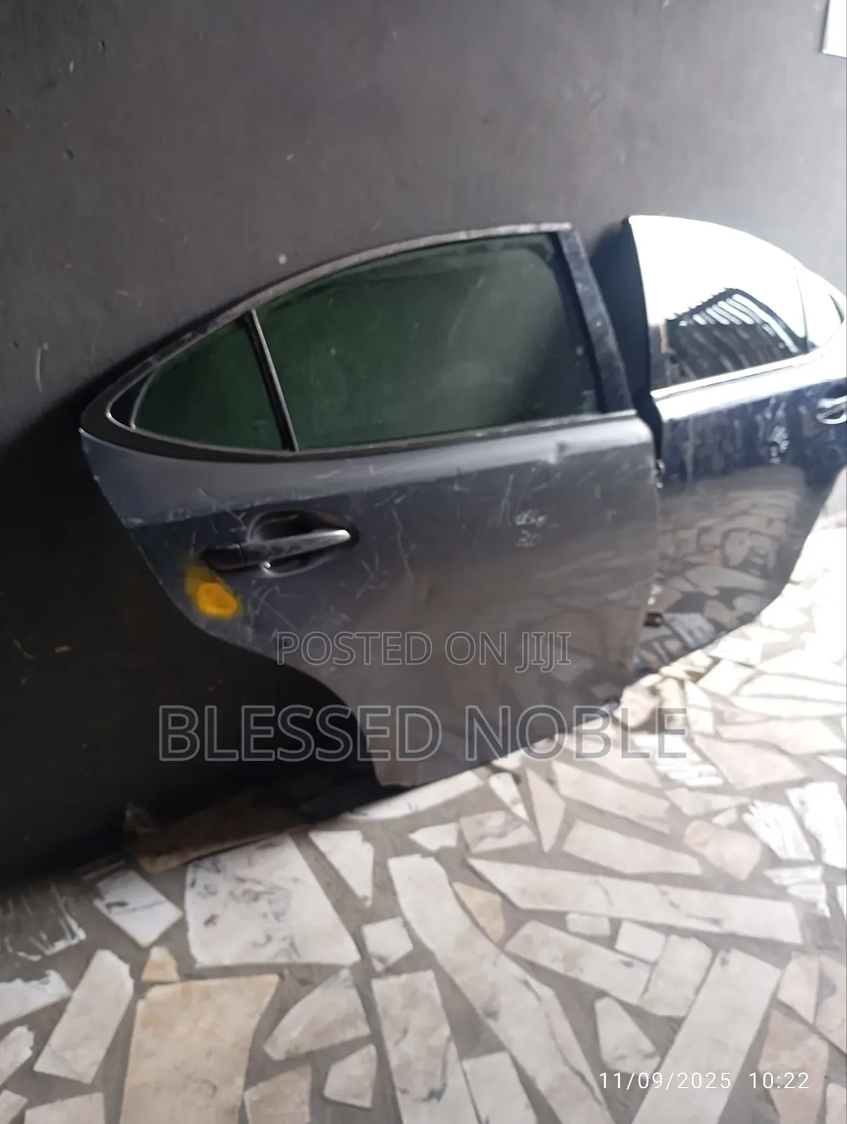 Back Right Door Es350 2015