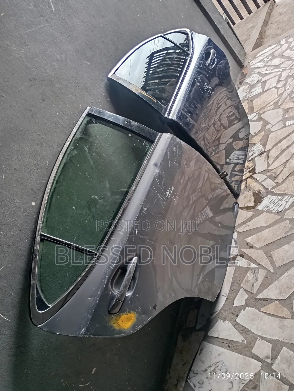 Back Right Door Es350 2015