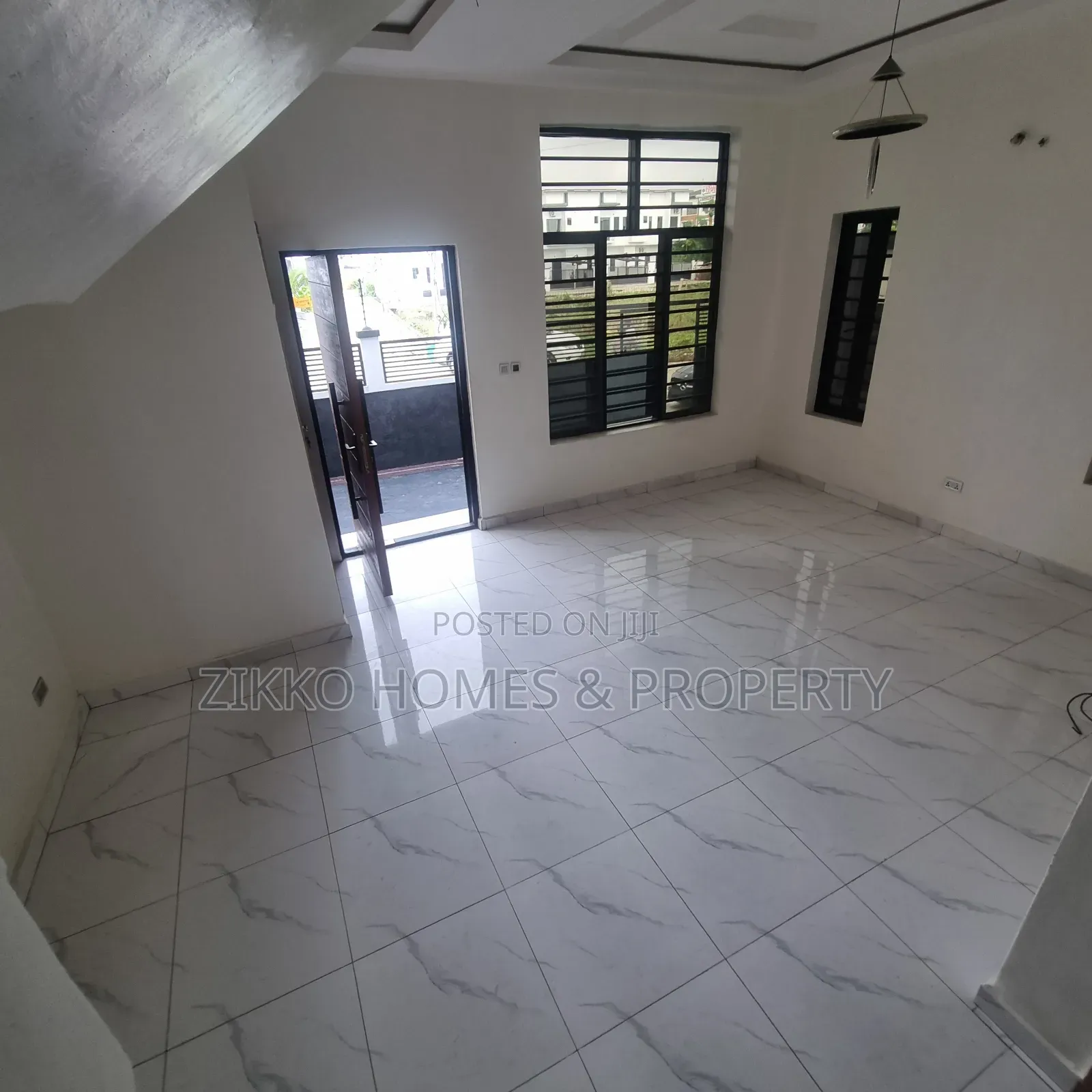 4bdrm Duplex in Abraham Adensaya, Lekki for sale