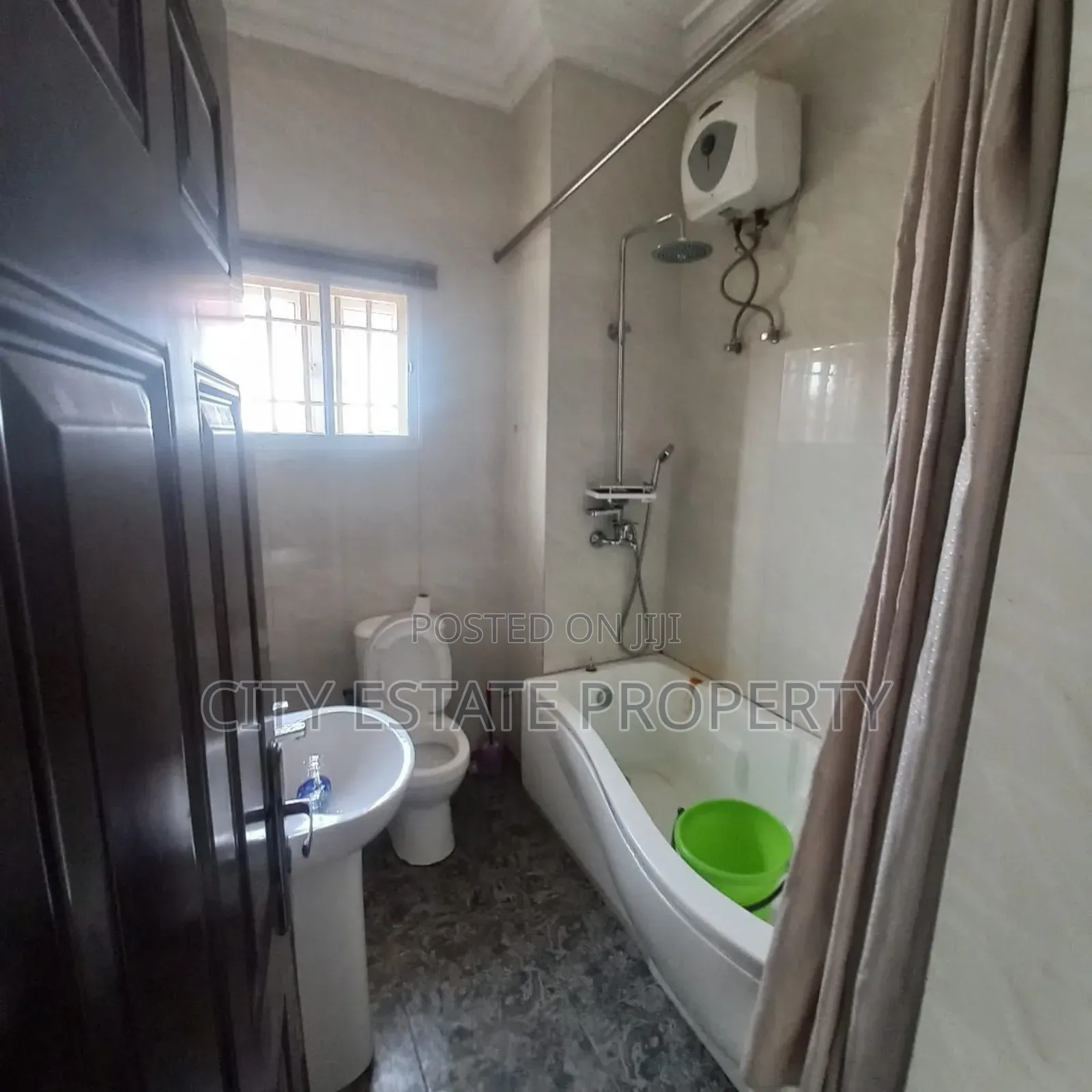 Furnished 3bdrm Block of Flats in T. O.S. Douglas, Kaura for sale